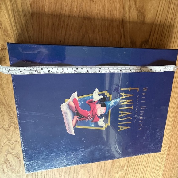 WALT DISNEY FANTASIA DELUXE COLLECTORS EDITION BOX SET - Picture 4 of 6